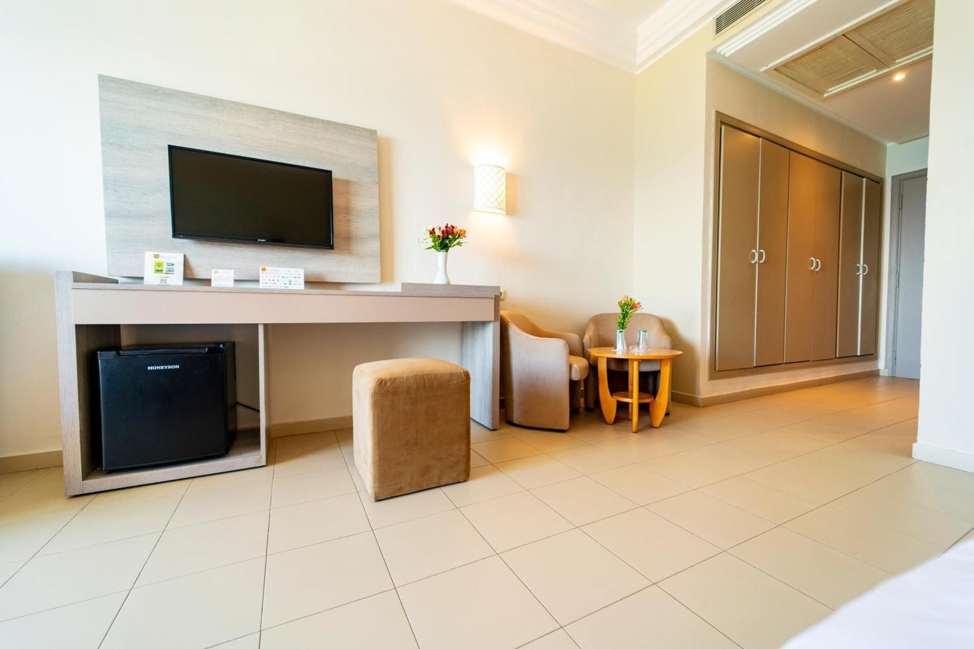 Riadh Palms- & Hotel 4*