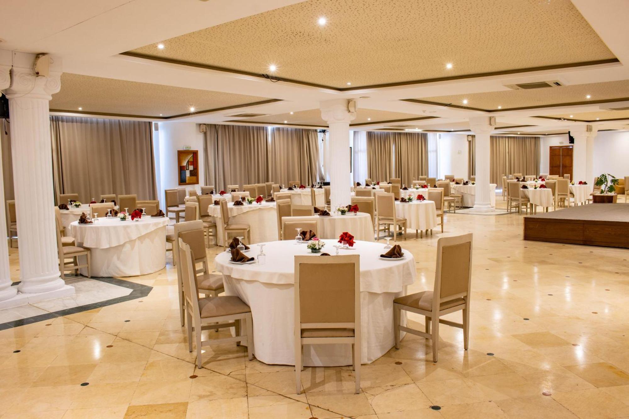 Hotel Riadh Palms- & 4*