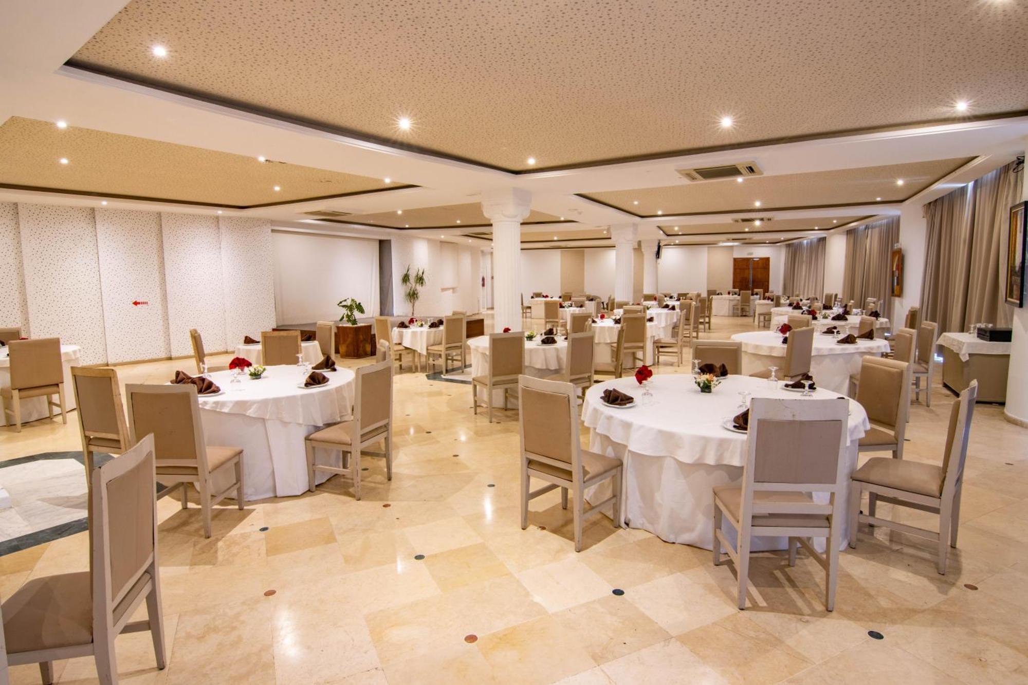 Hotel Riadh Palms- &