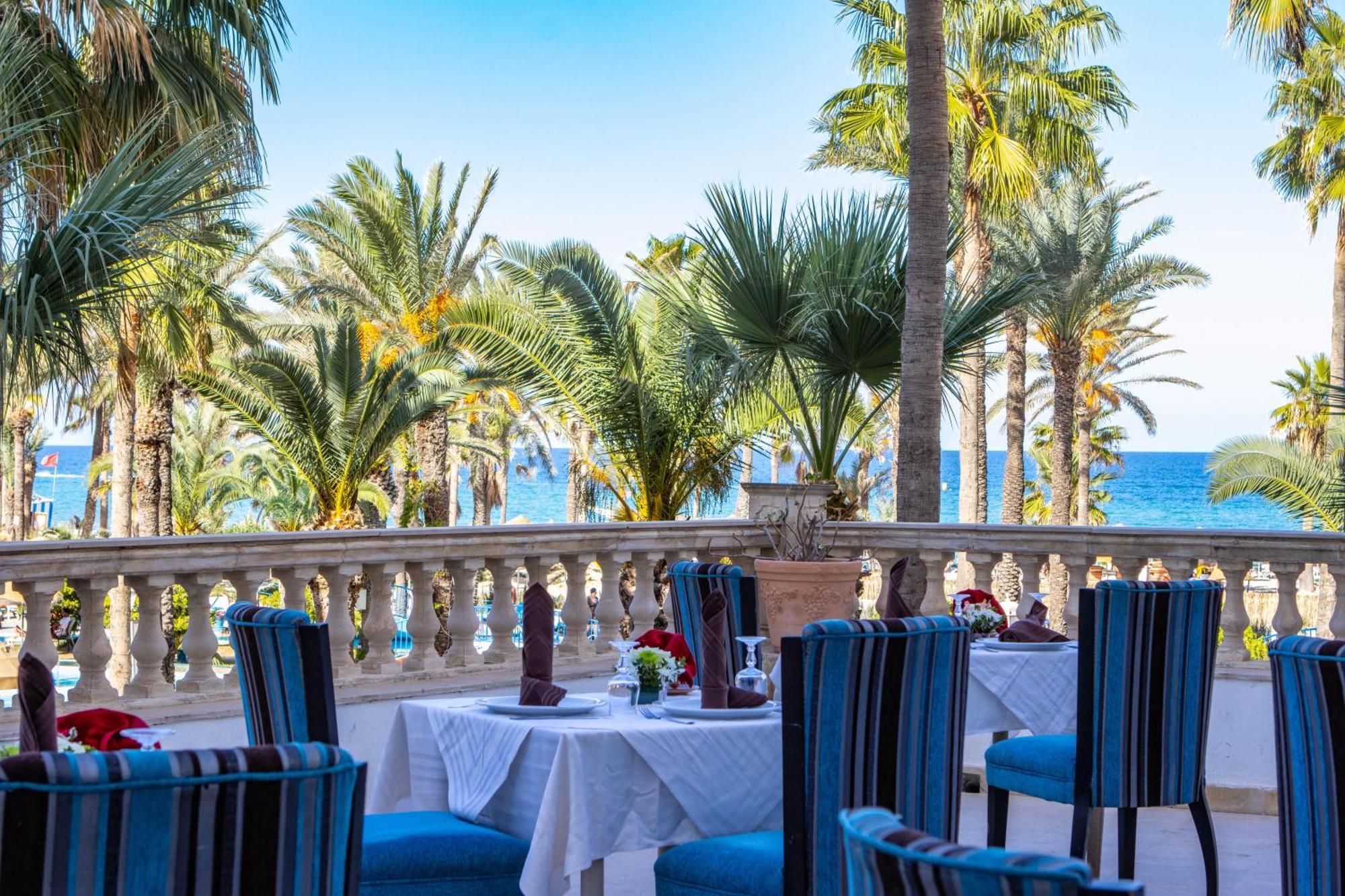 Riadh Palms- & Hotel